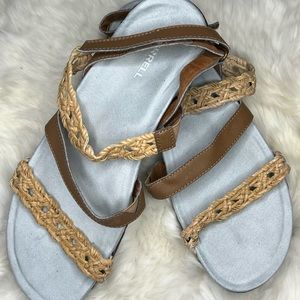 Merrell Tan casual sandals with woven straps size 11